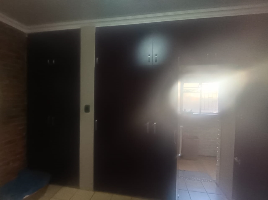 4 Bedroom Property for Sale in New Park Northern Cape